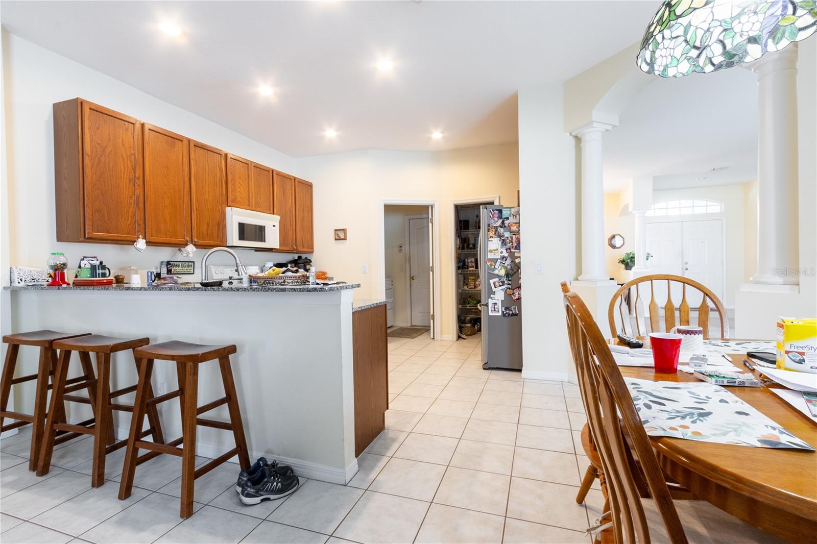 Kitchen bar