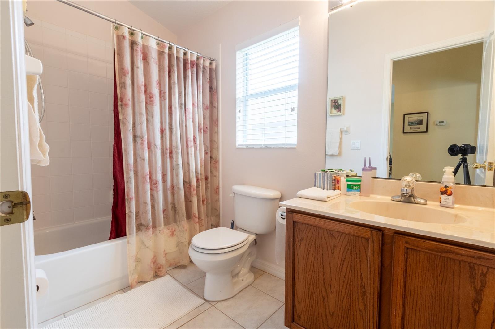 2nd Bathroom