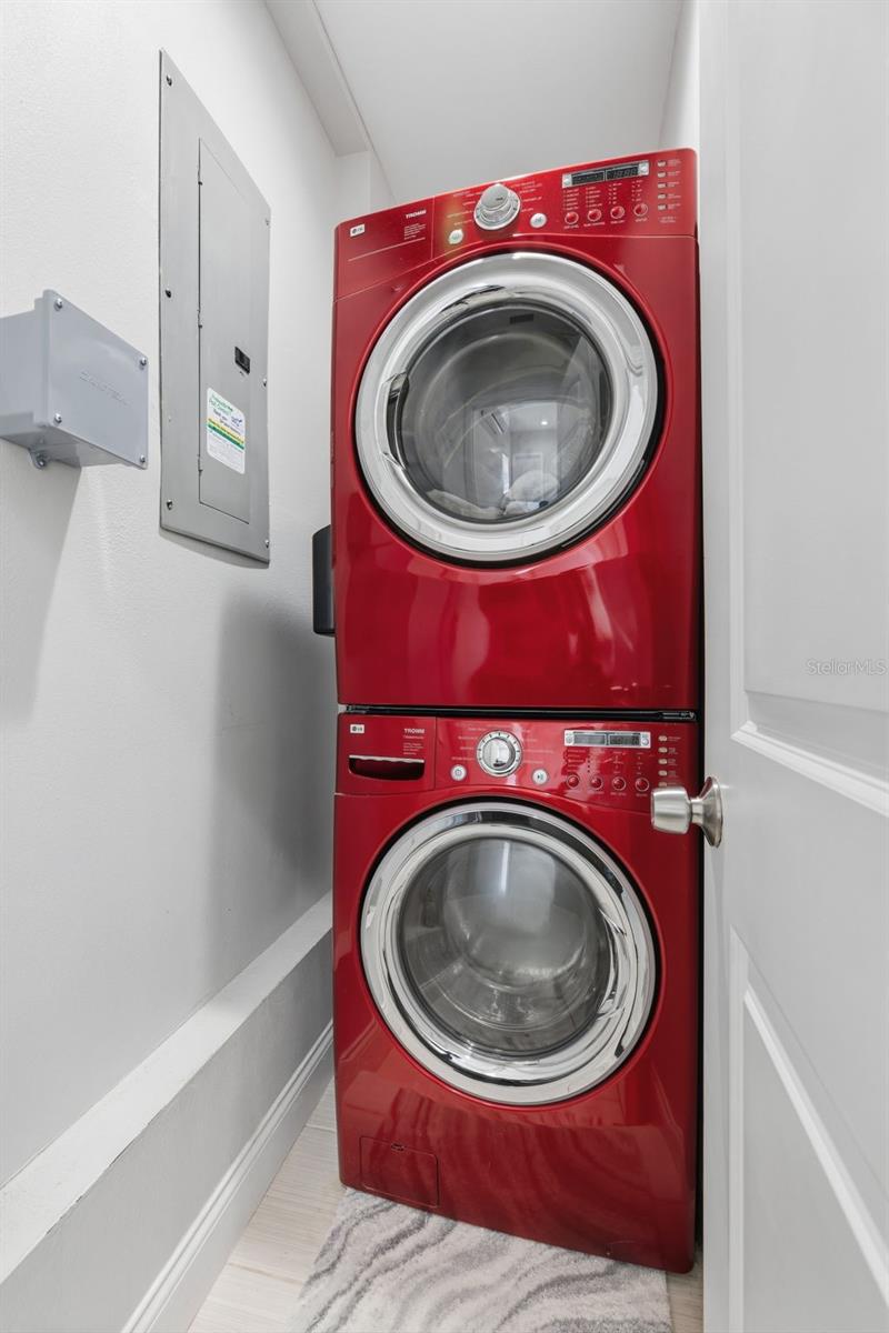 Interior laundry closet with stackable washer/dryer