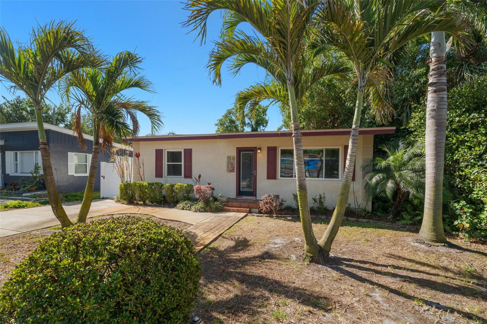 5514 16th Ave S, Gulfport.