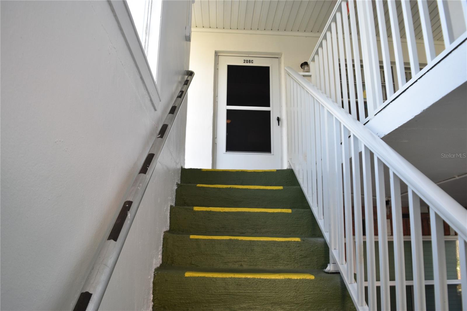 Second floor unit steps to front door