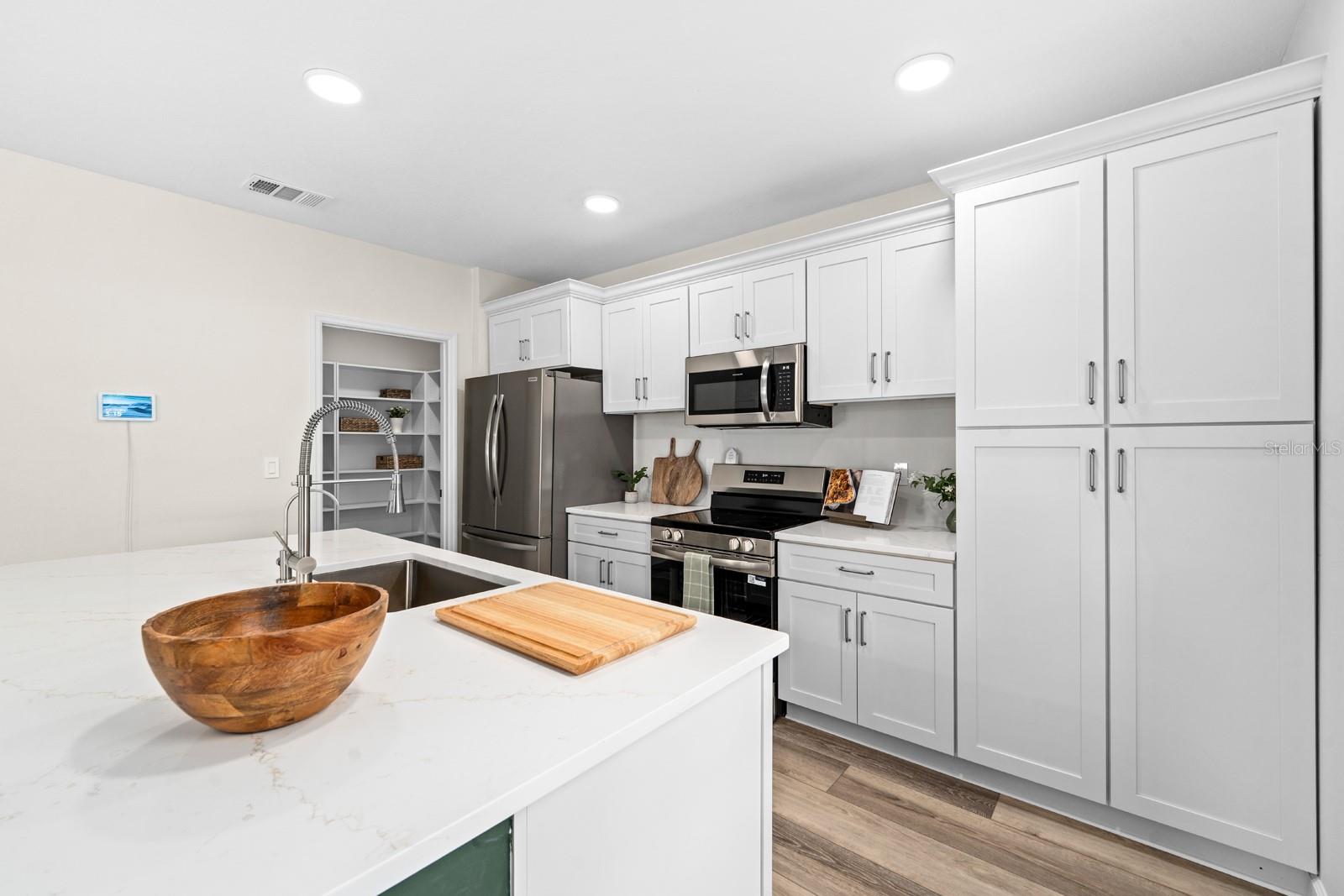 Smart Home Amazon Echo Hub is on the wall and ready to transfer over to you!