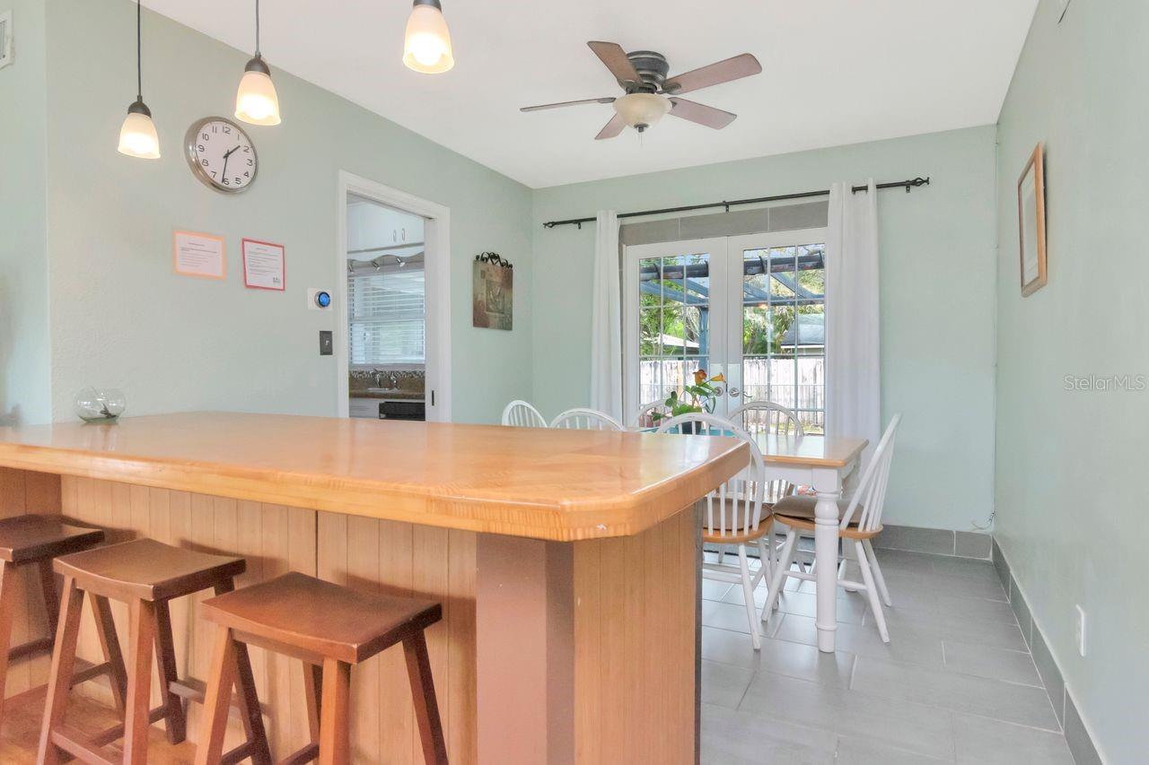 Plenty of dining space for seamless entertaining!