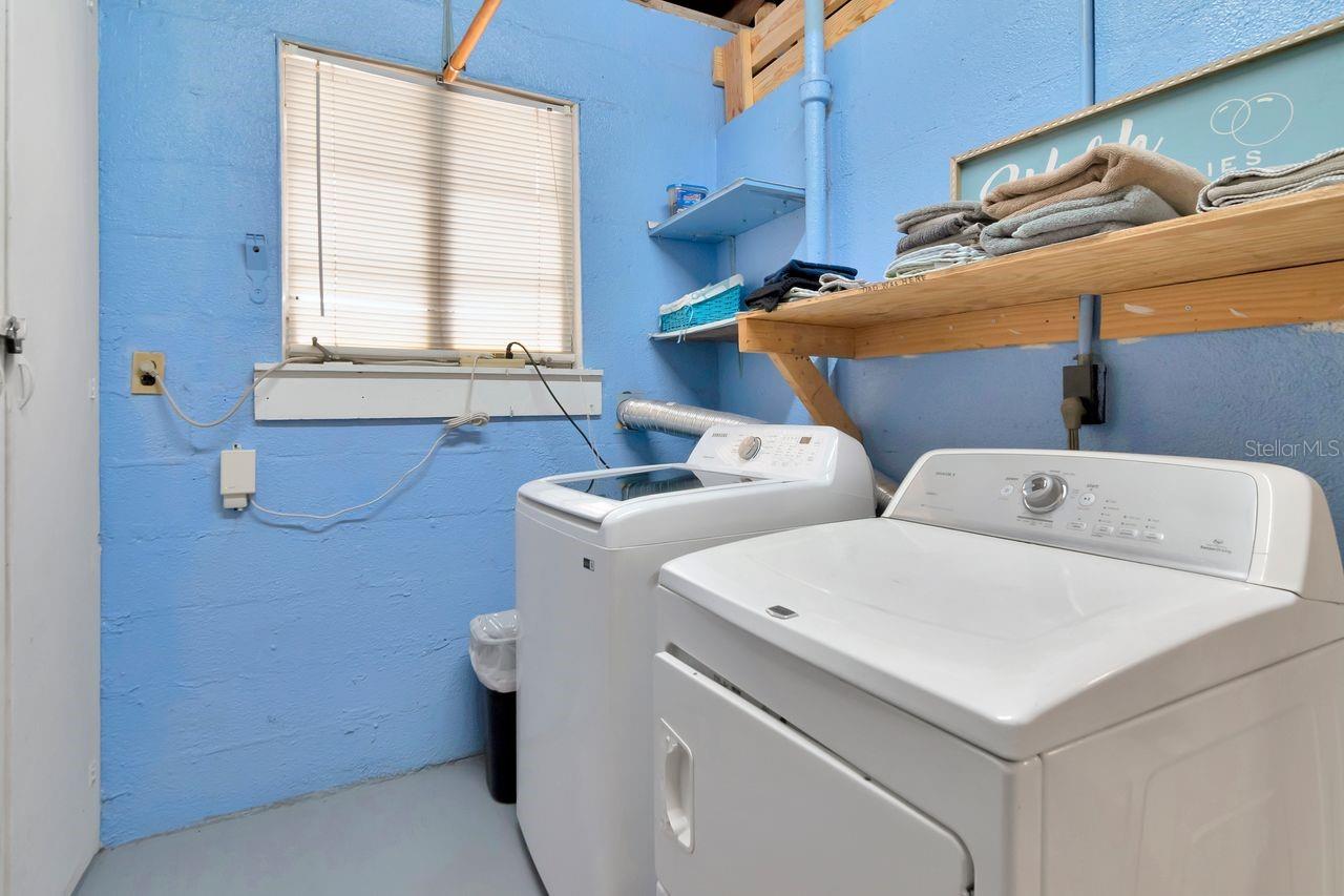 Indoor laundry room