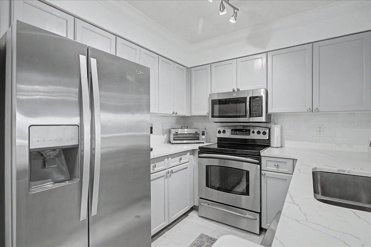 Beautifully Updated Kitchen