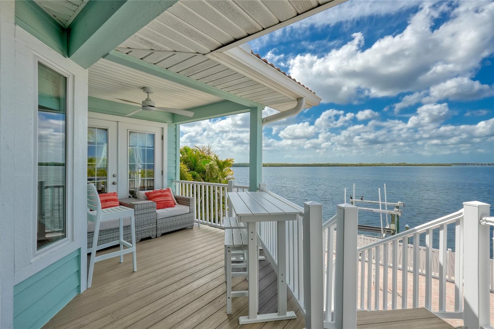 Expansive Trex balcony overlooking the open Gulf—perfect for relaxing or entertaining