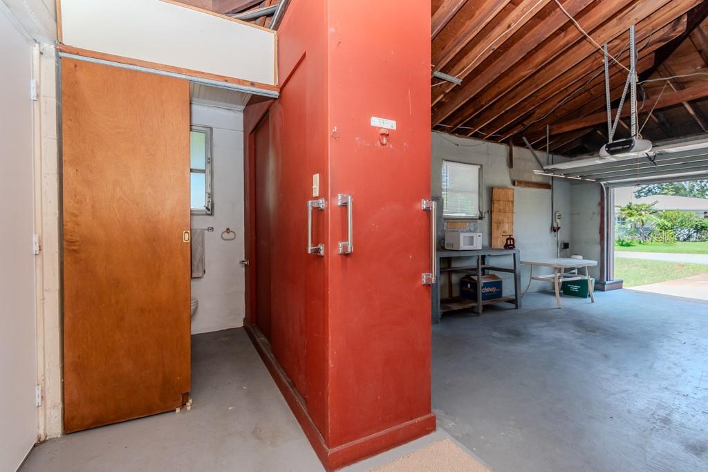 EXTRA LONG 1 CAR GARAGE HAS 1/2 BATH