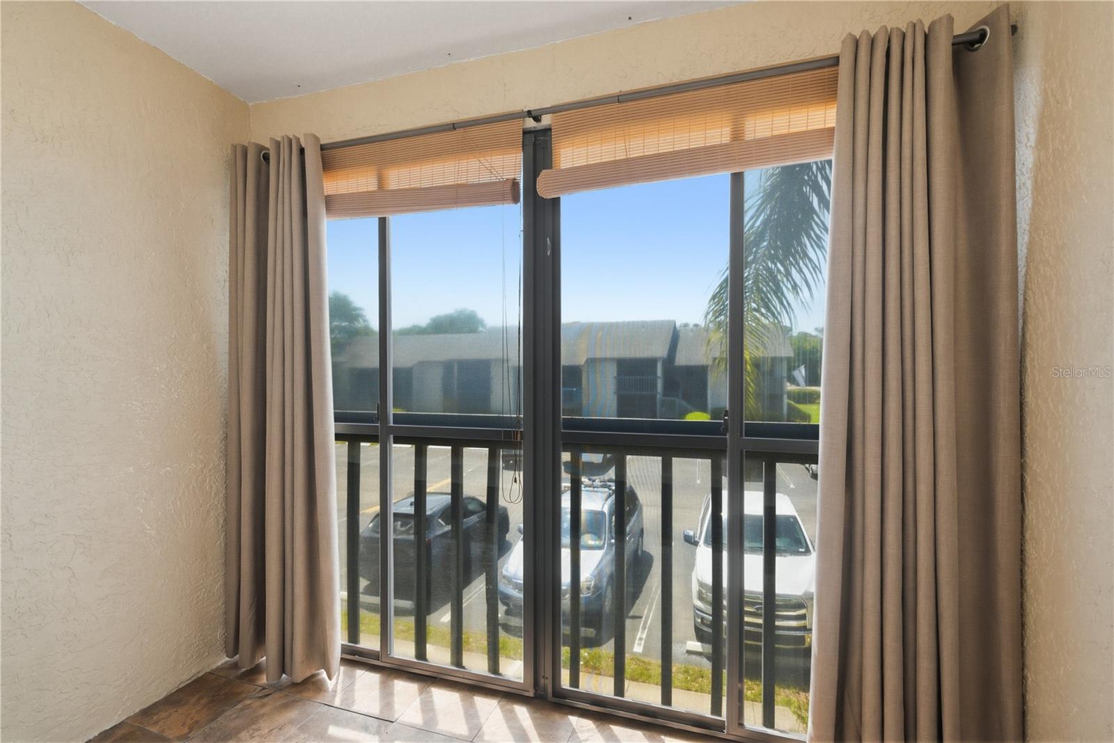 2nd Bedroom Balcony access