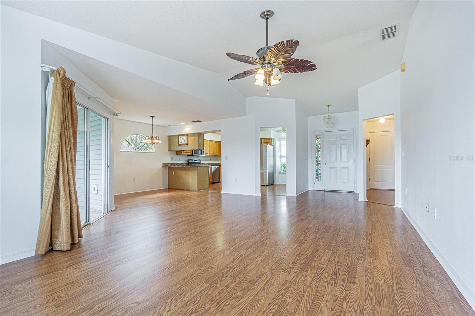 Light, bright and OPEN