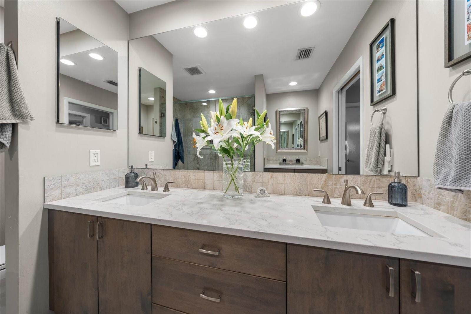 Double Vanity with Large Mirror