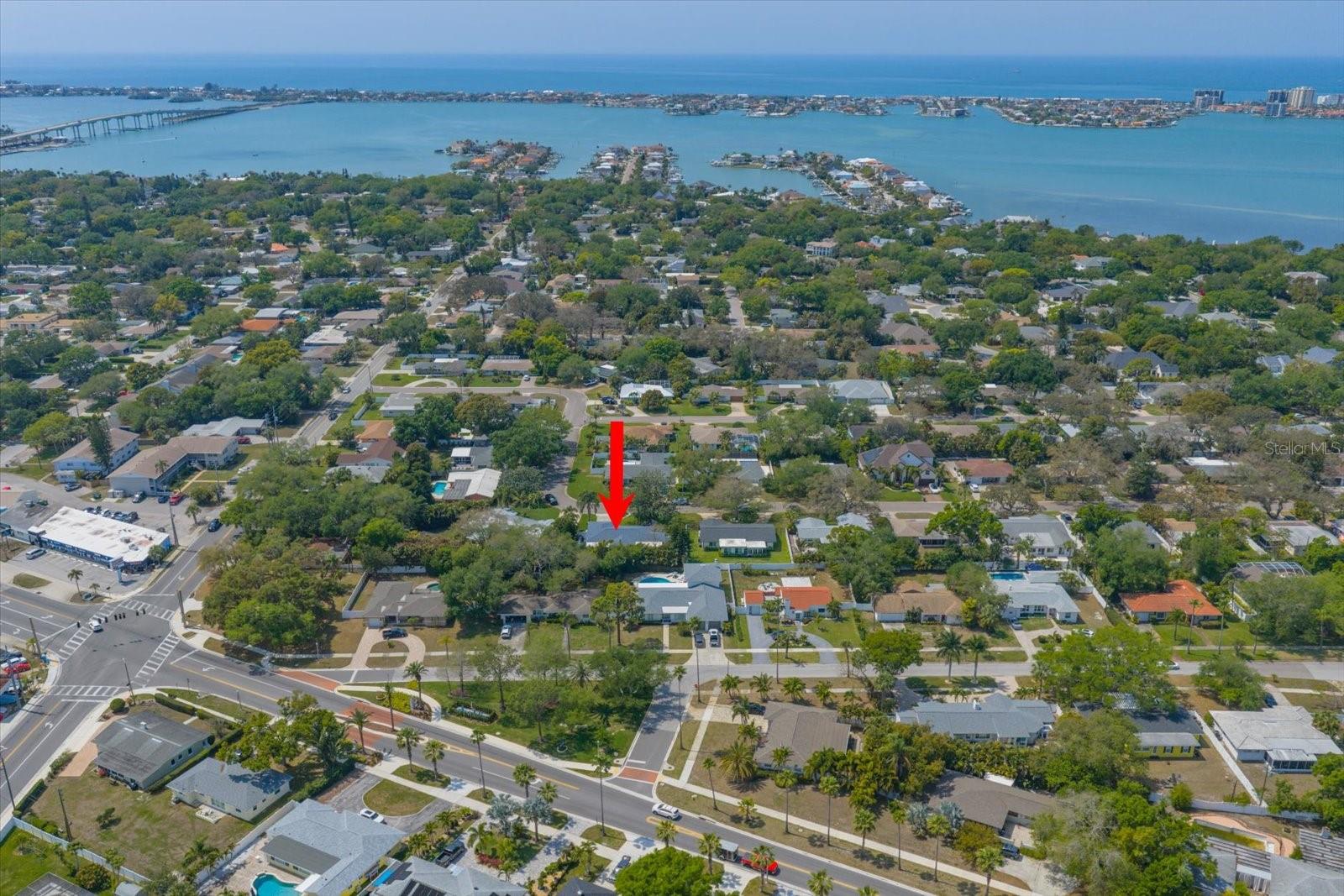 Ariel view of house to Gulf