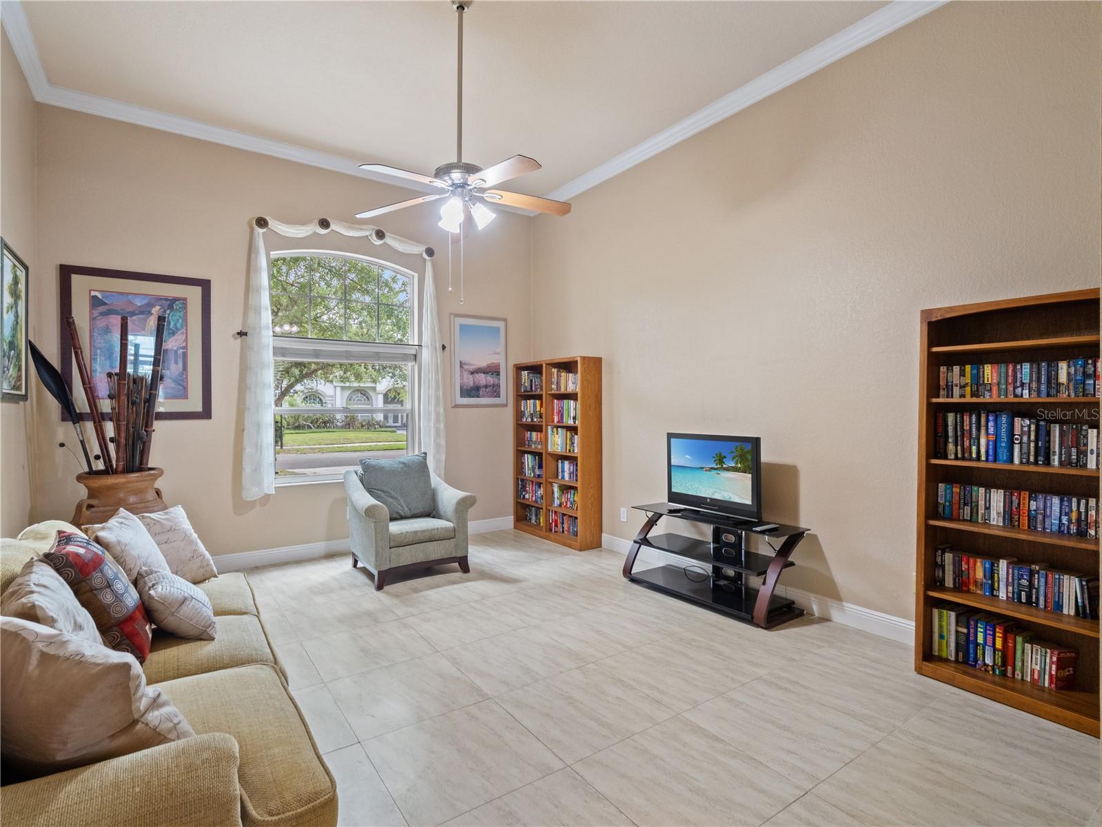 Bonus Rm or 5th bedroom