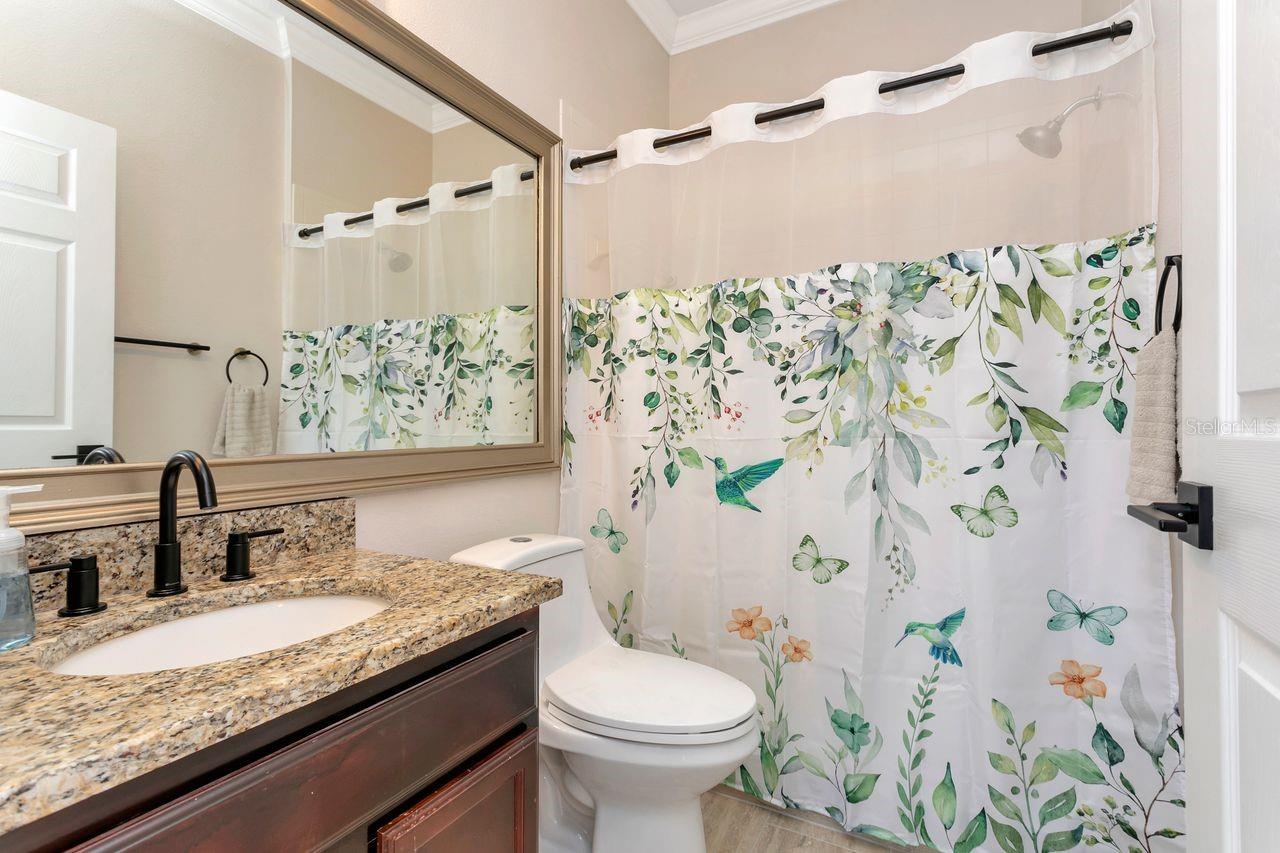 Upgraded Full POOL Access Bathroom with Shower & Tub.