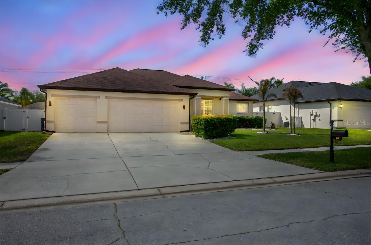 view of Front of Home & 3-Car Garage