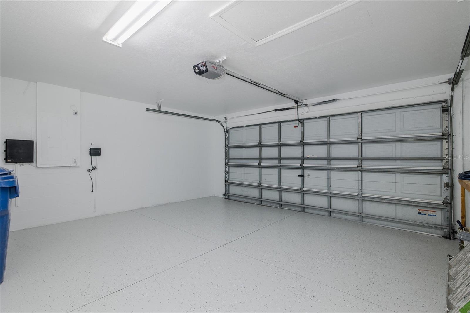 Garage w/Epoxy Floors