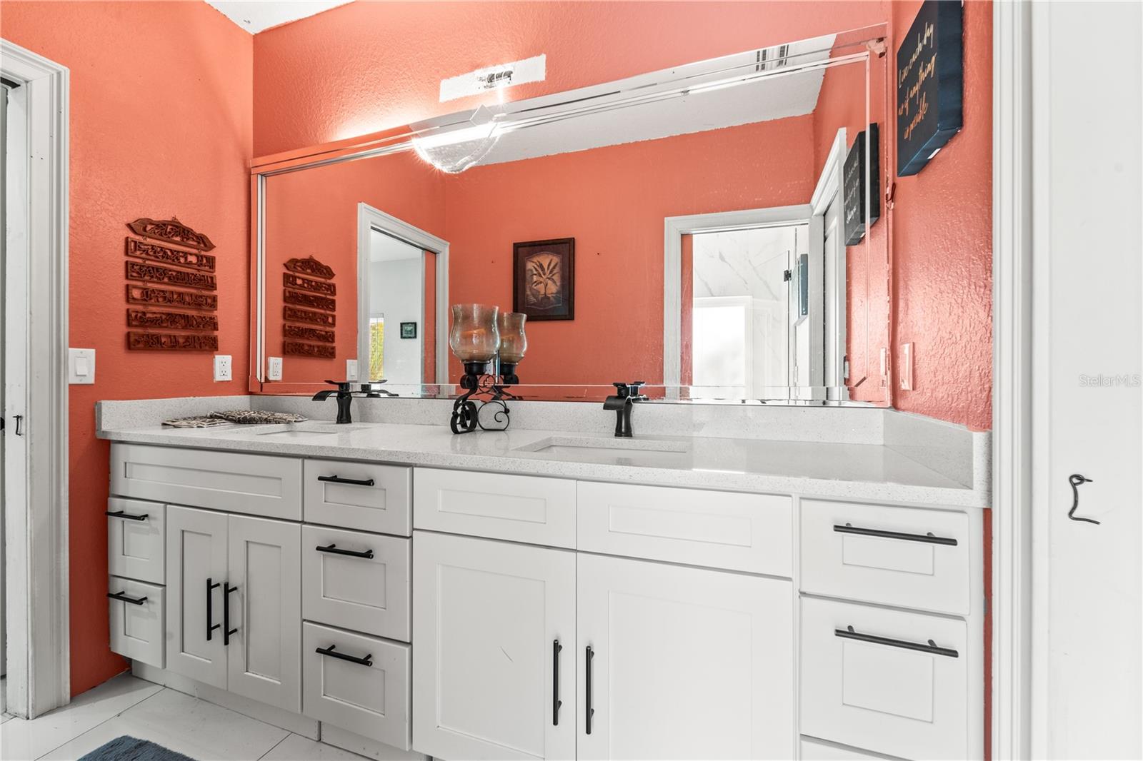 2nd Floor Bath 1