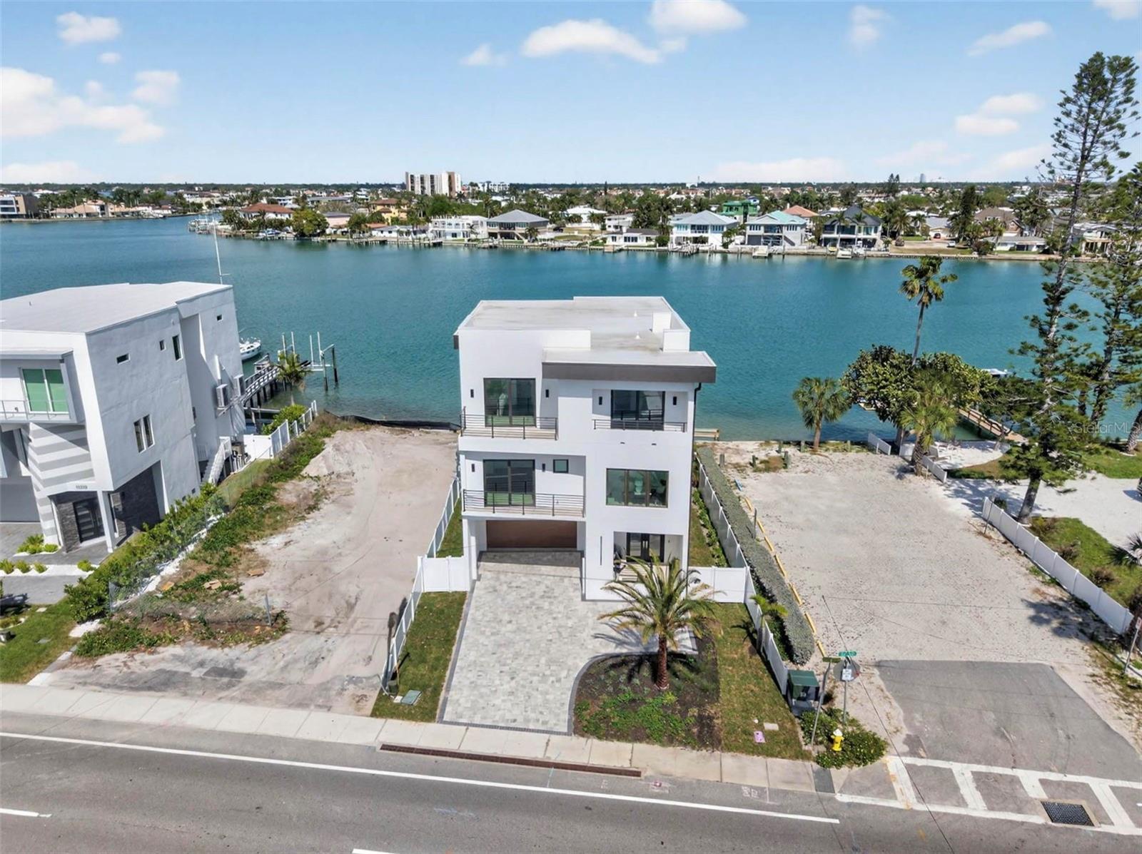 Wide open waterfront views.
