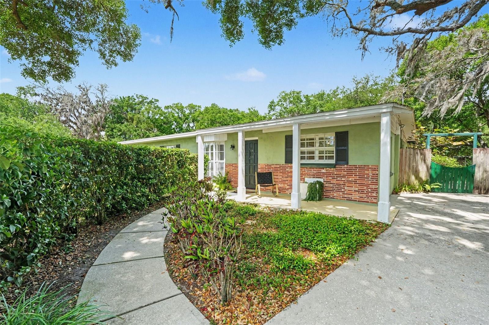 Walkway to Front door