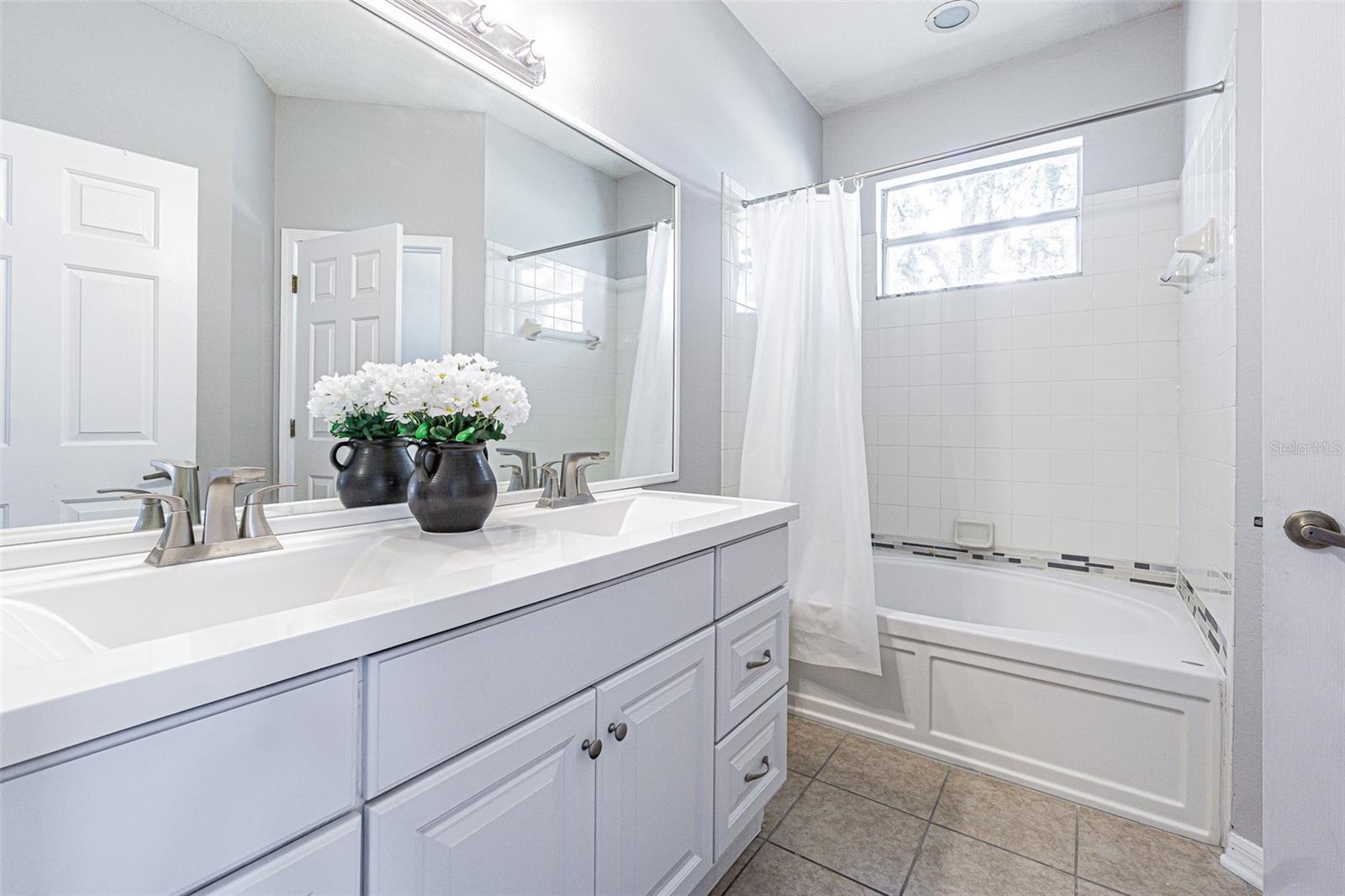 Owners Bath