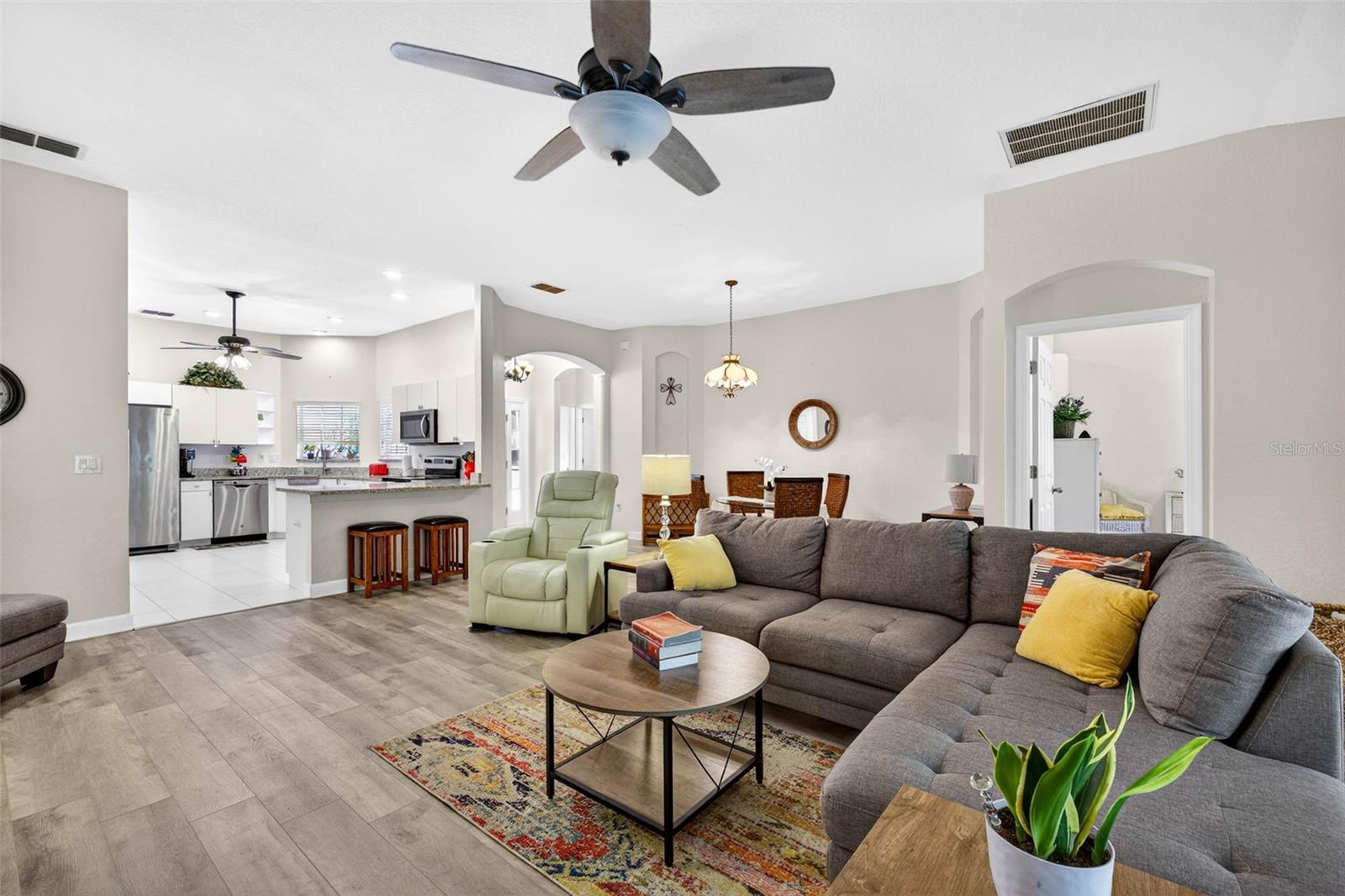 Living Room, Kitchen