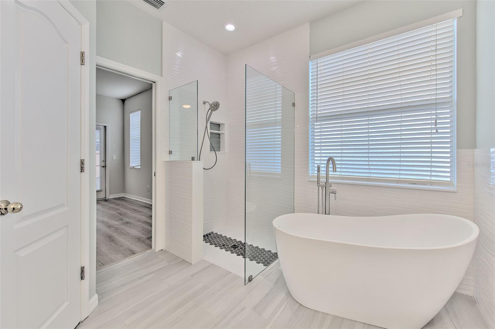 Primary ensuite bathroom