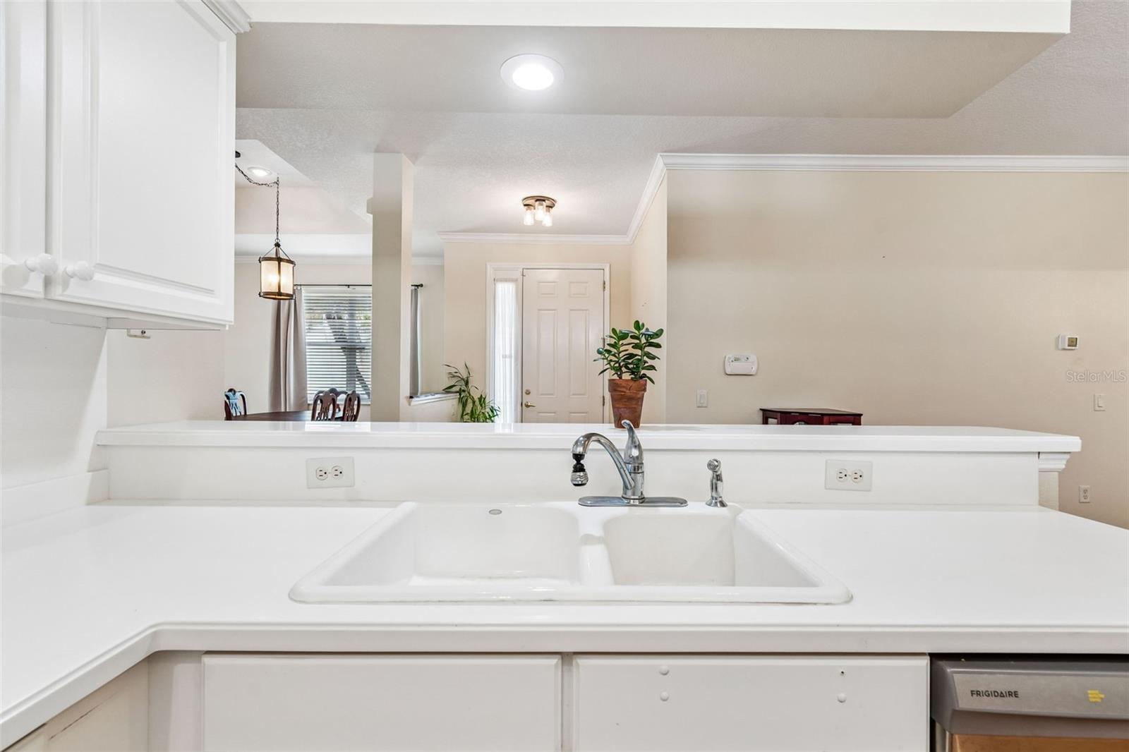 Kitchen w/Corian Countertops