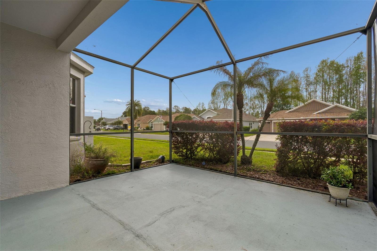 Covered & Screened Lanai