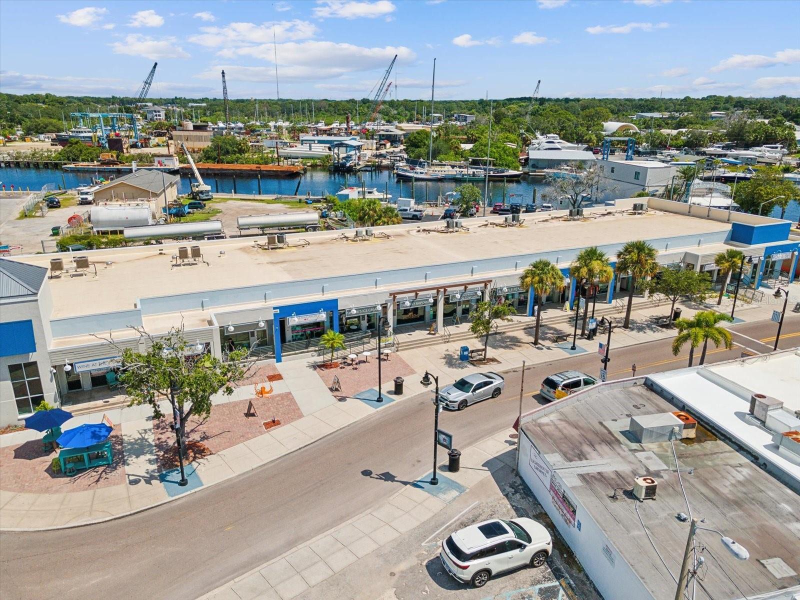 Tarpon Springs, FL World Famous Sponge Docks