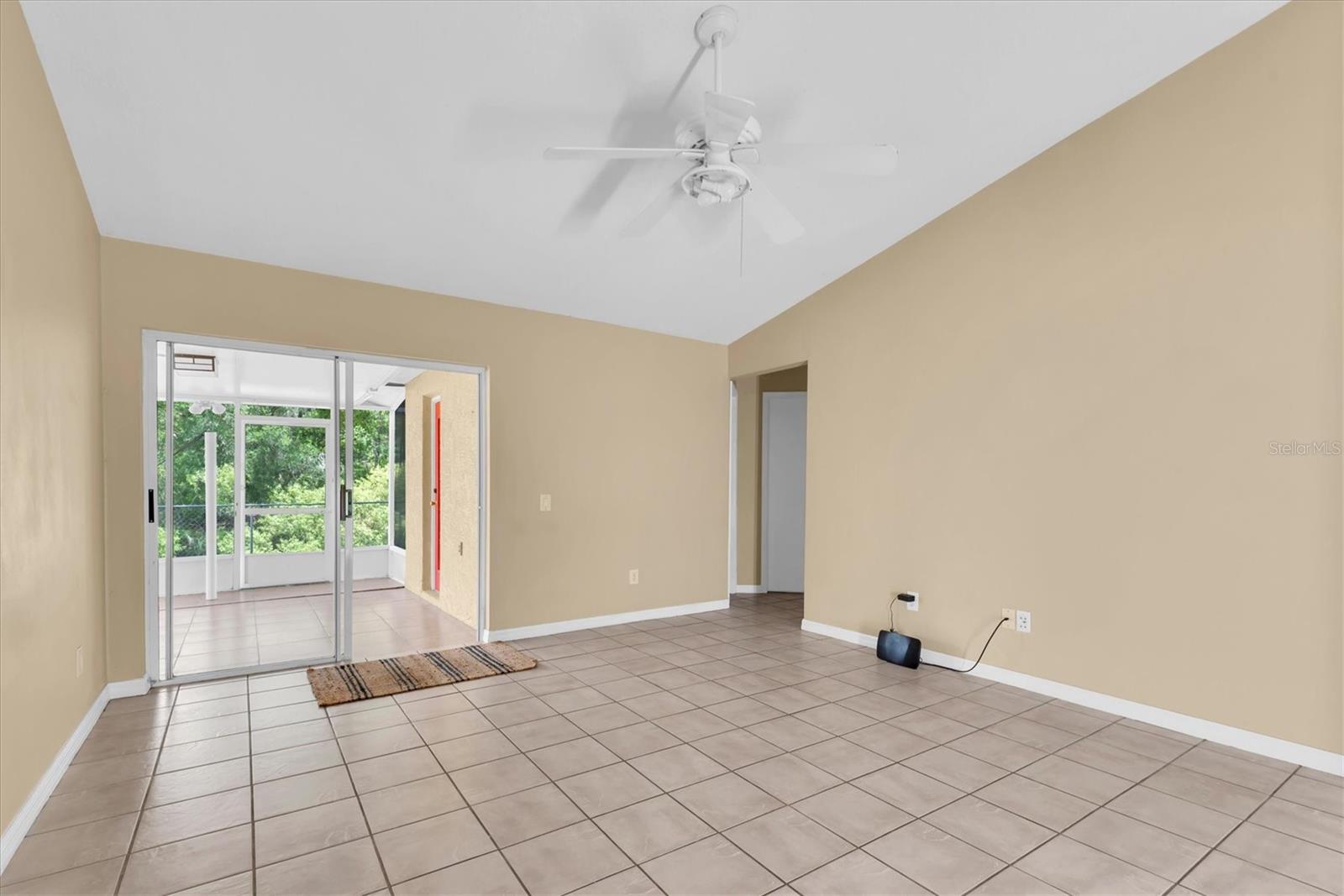 Great Room with access to lanai