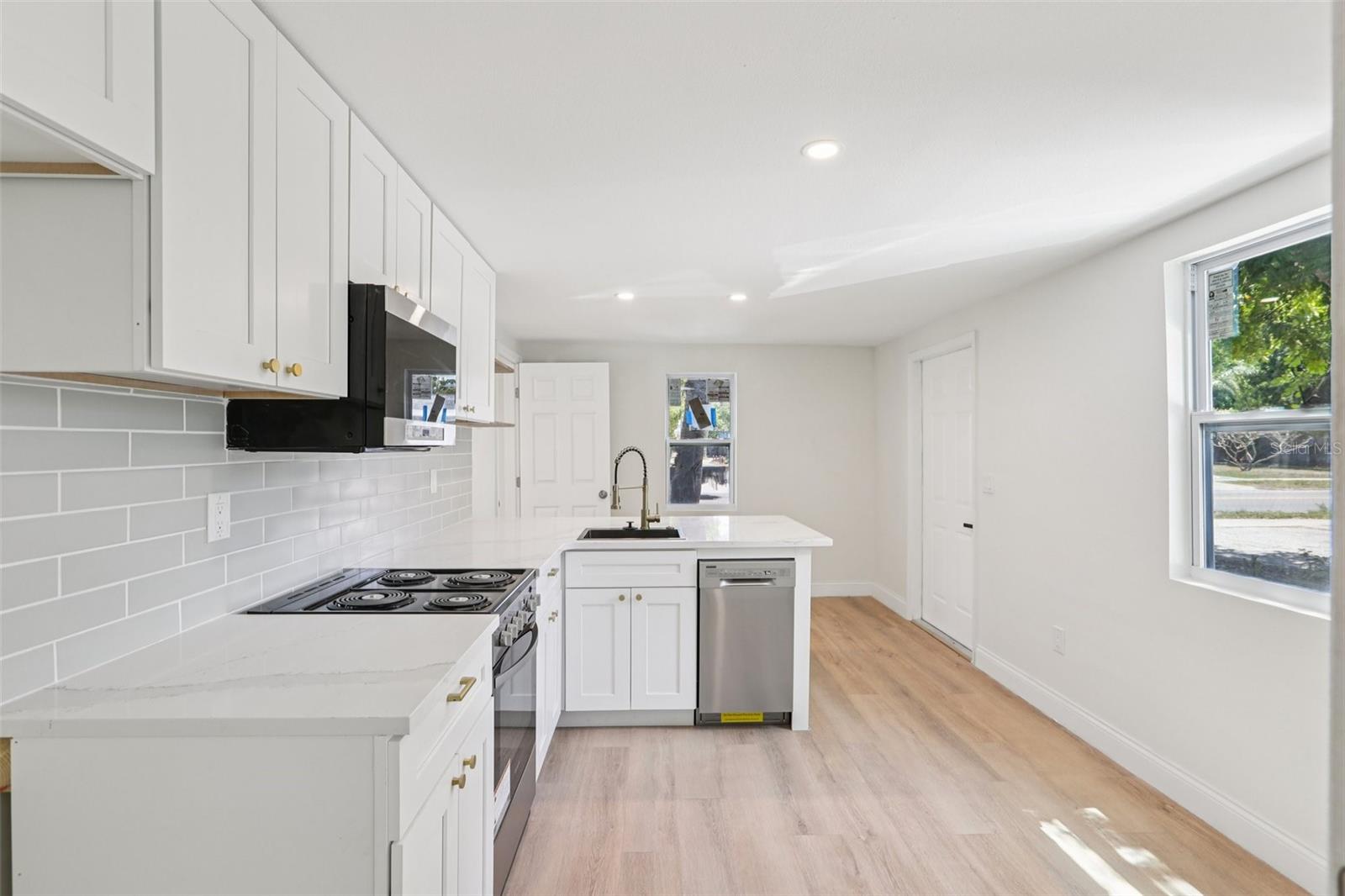Guest house kitchen