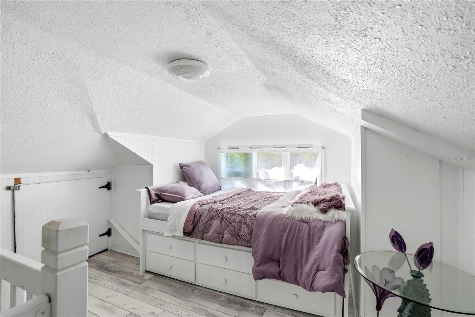 Bedroom 4 (3rd floor loft)