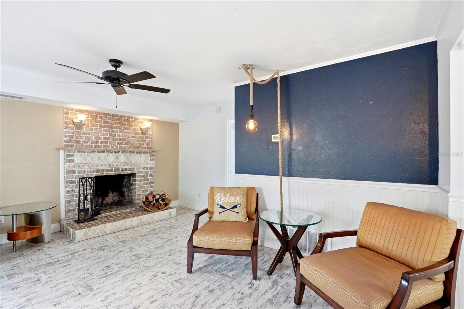 Living Room with Fireplace