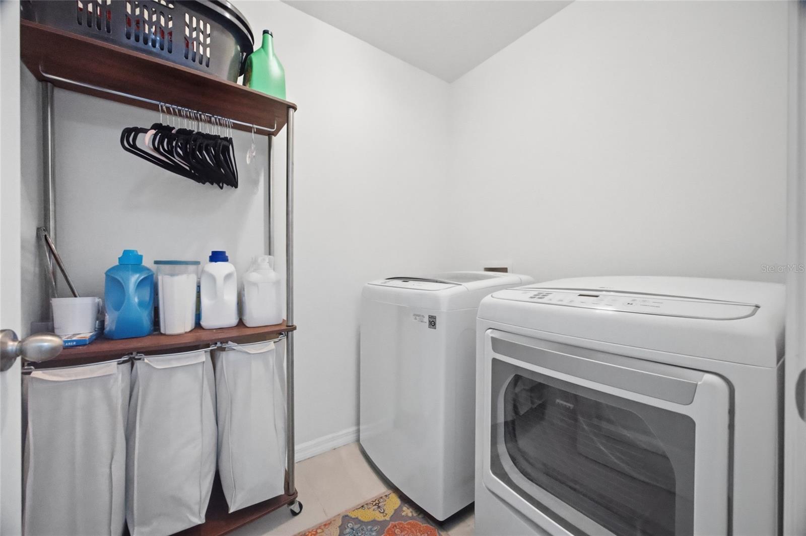 2nd floor laundry room