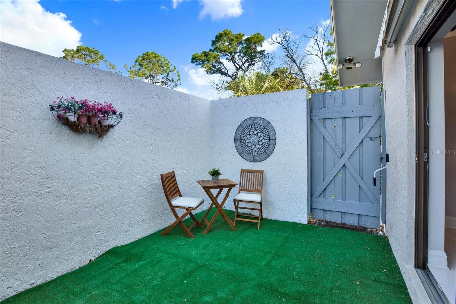 Primary Bedroom Courtyard