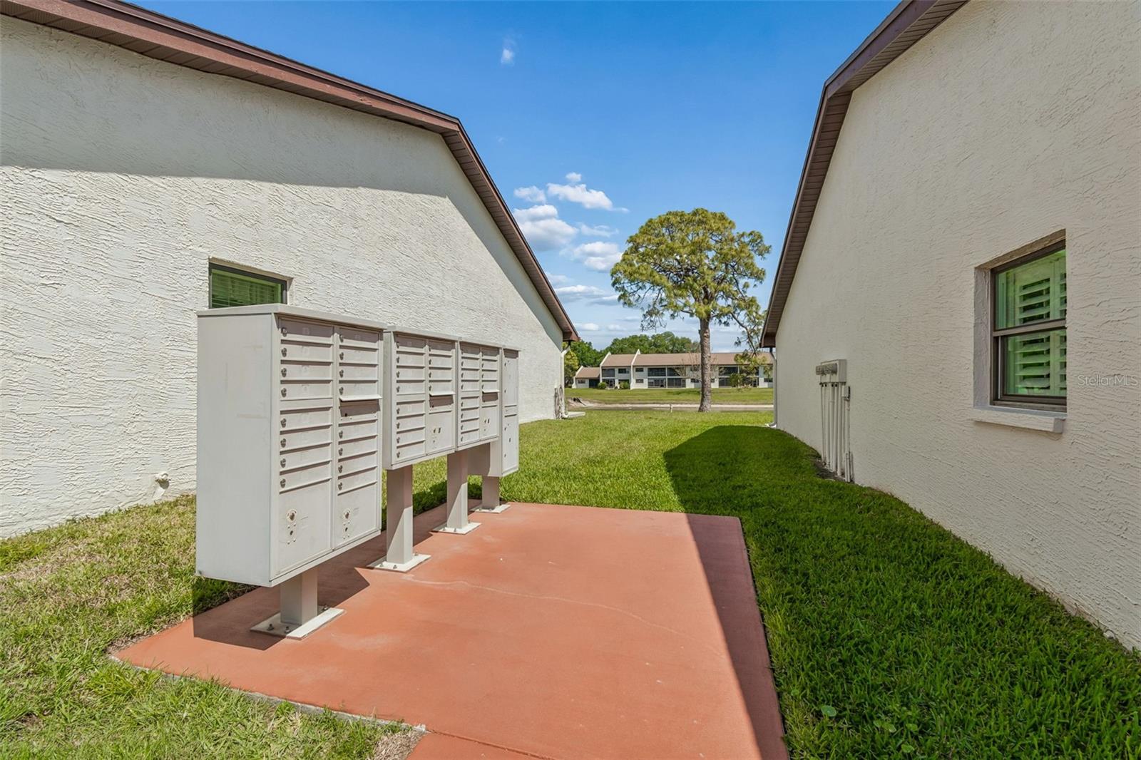 right next to the mailboxs