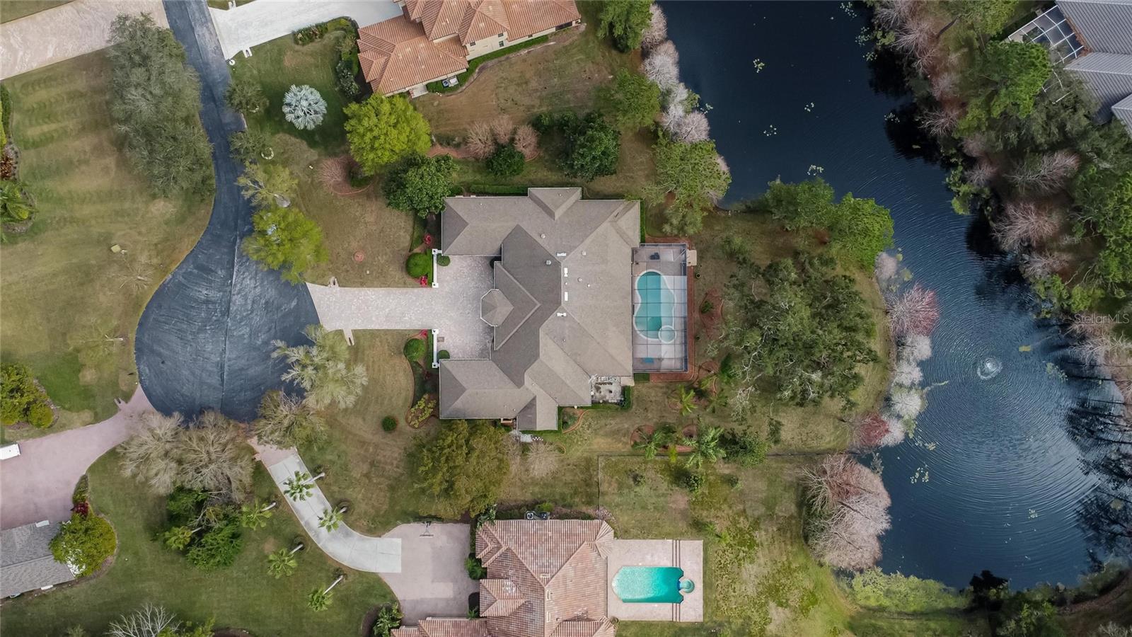 8510 KENTUCKY DERBY DR