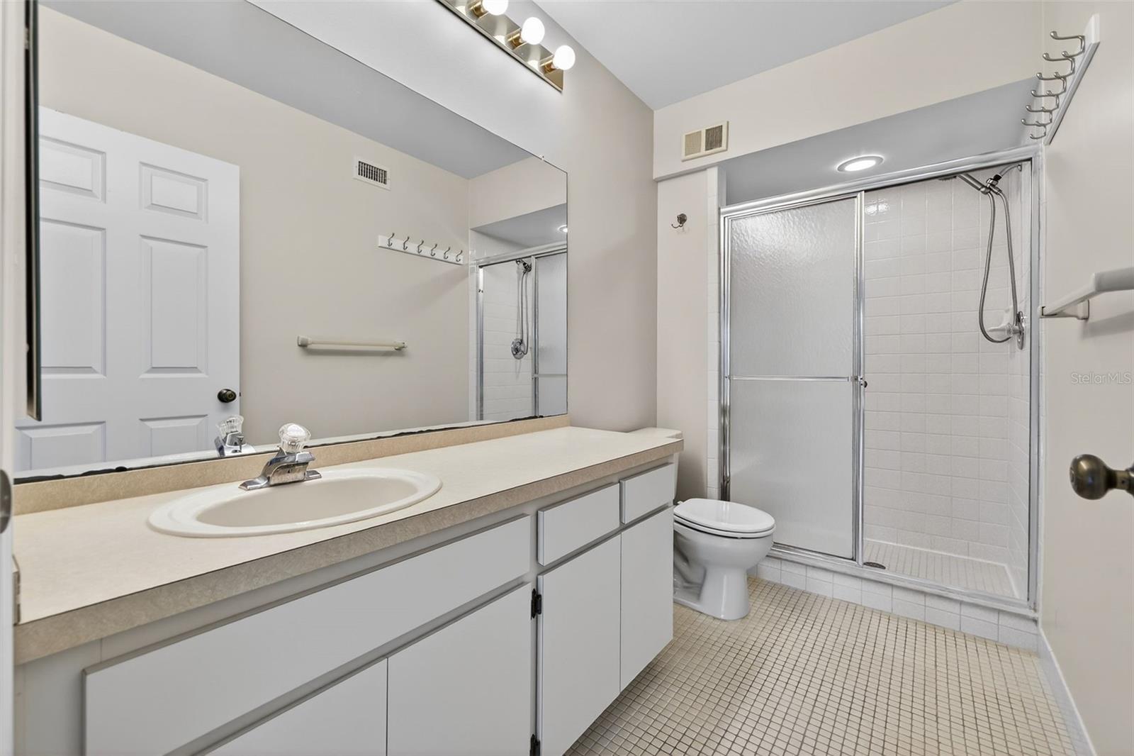 Primary ensuite bath