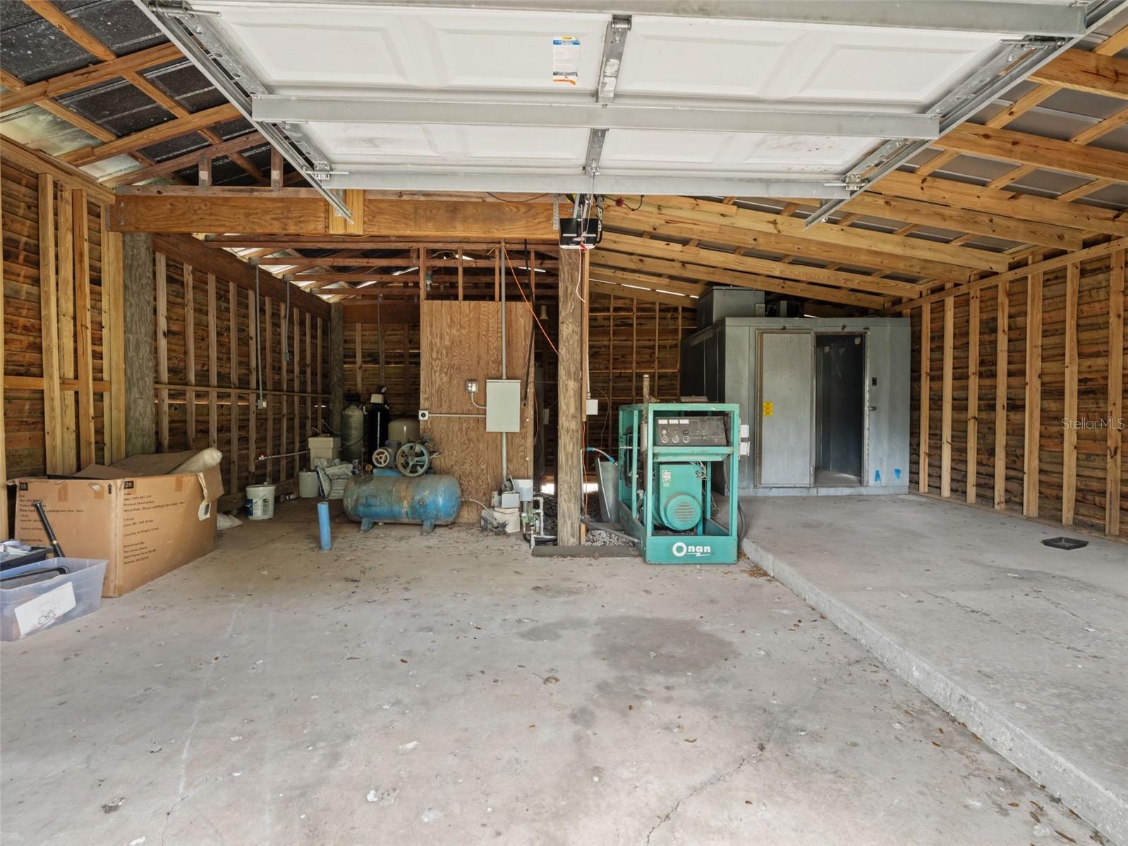 walk in freezer, generator, well