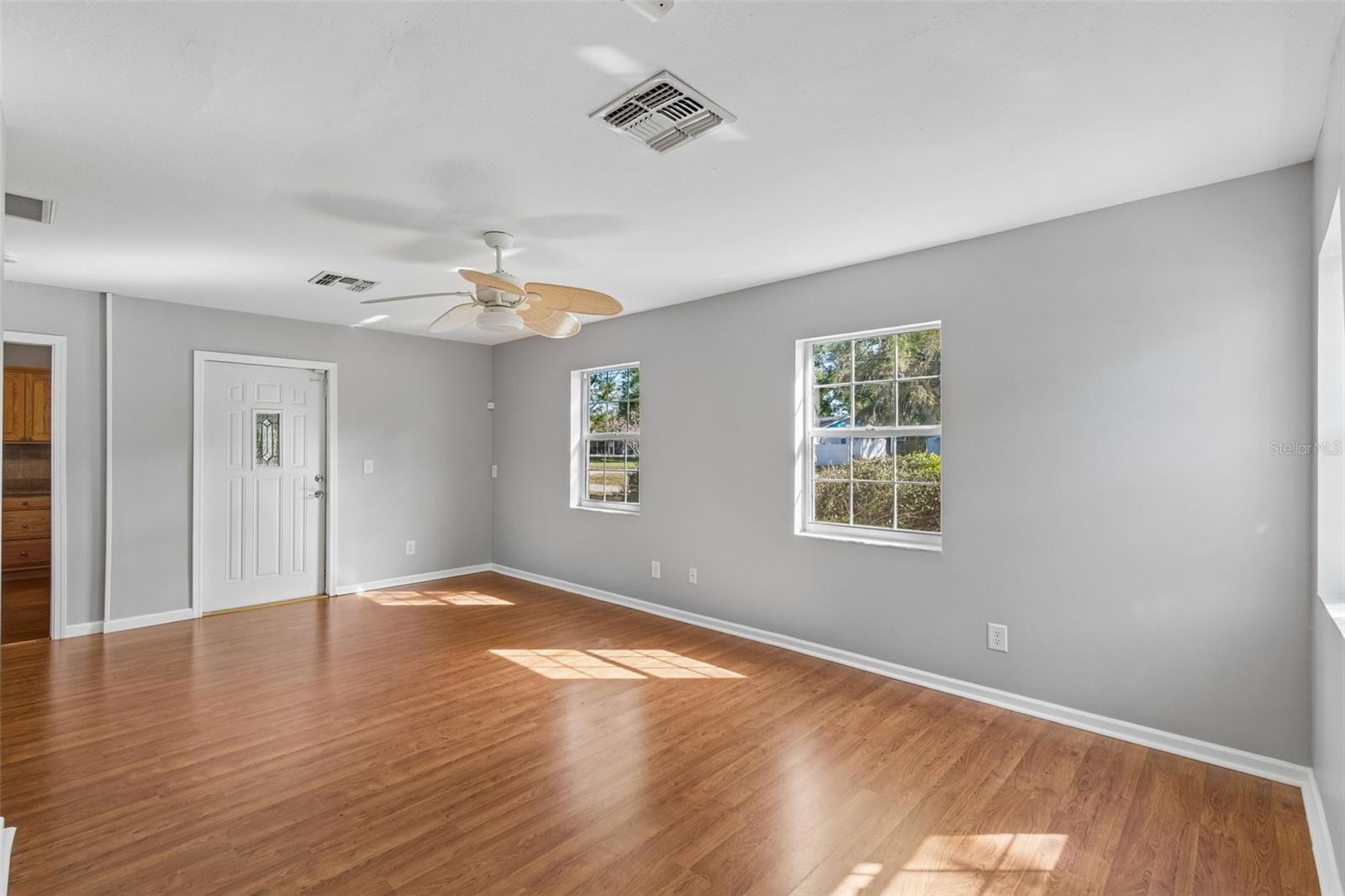 Guest Bed 4 or Inlaw Living