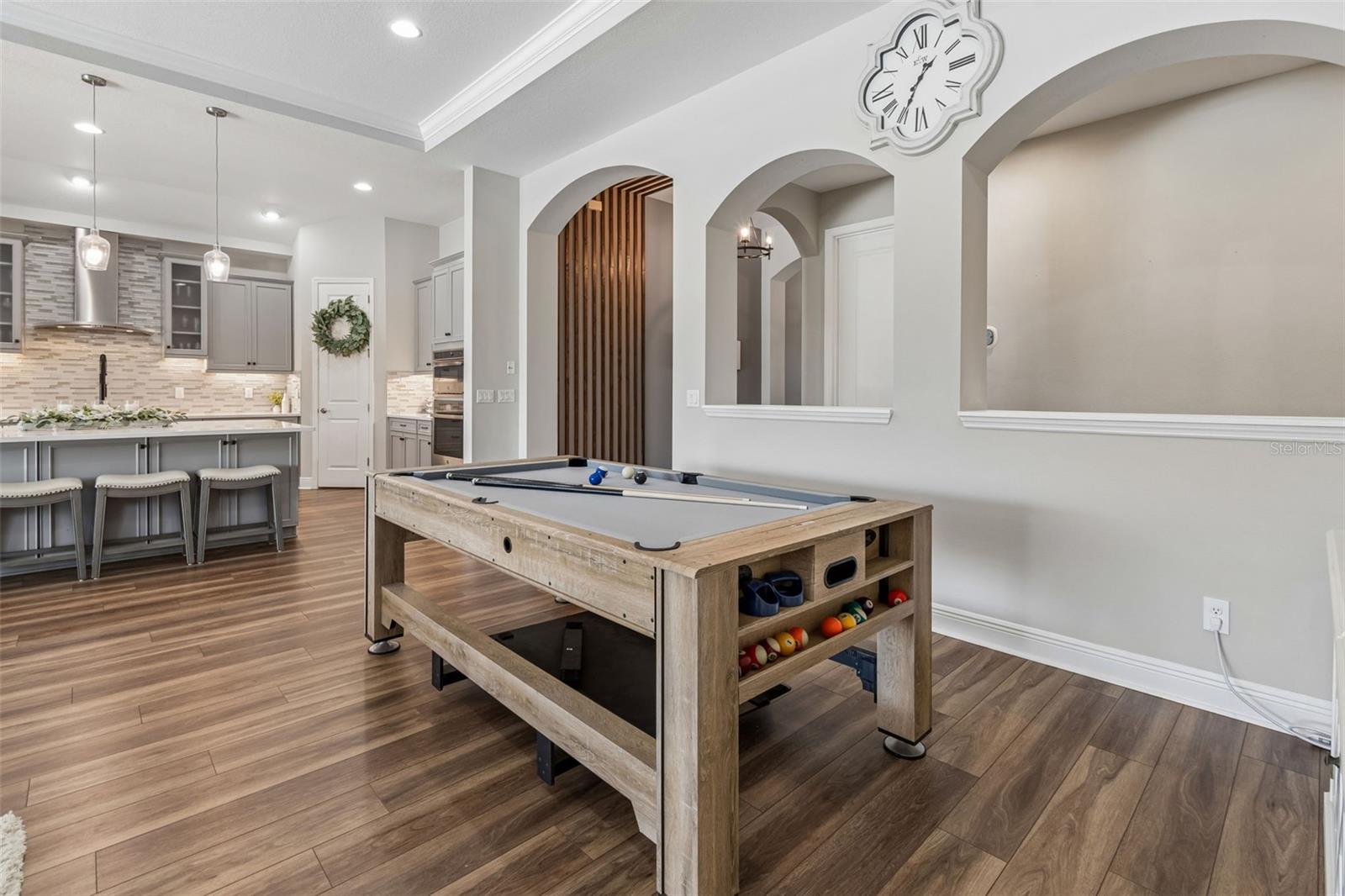 Dining Area (currently being used as pool table area