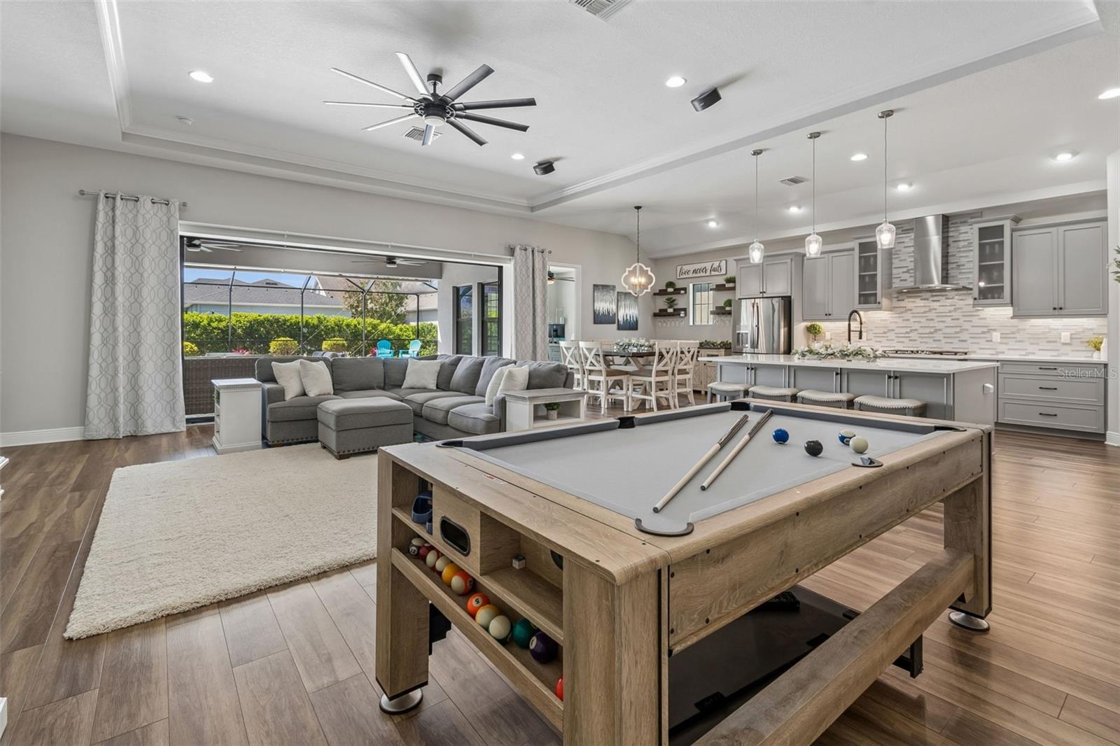 Dining Area (currently being used as pool table area