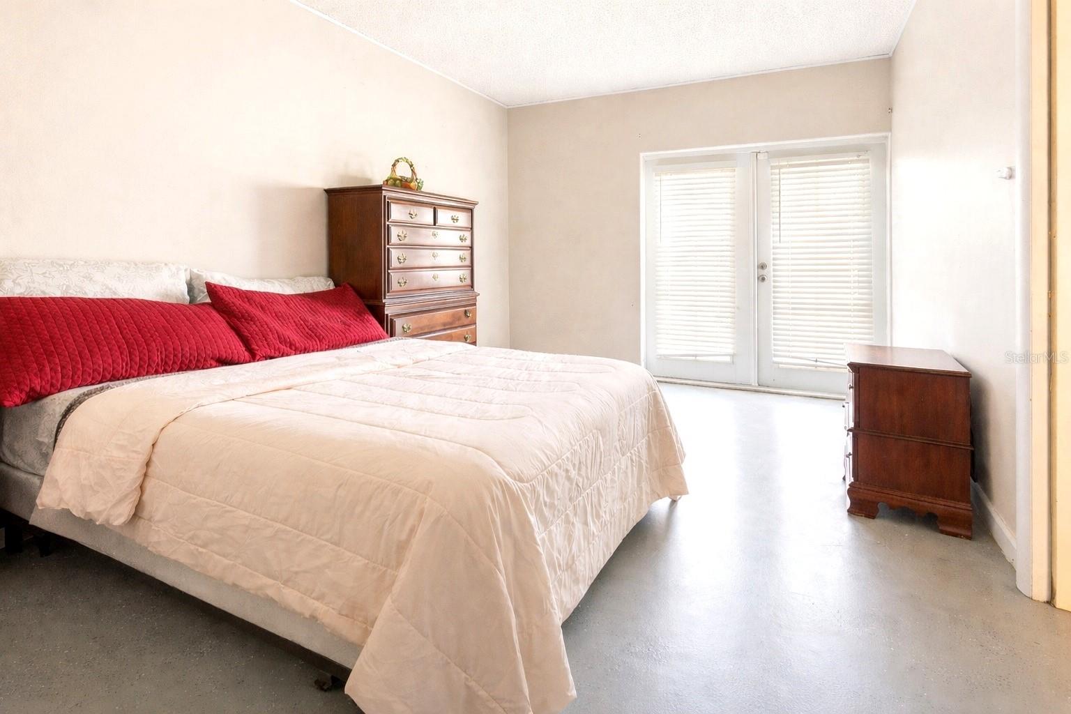 some items/furniture were removed from this picture with AI.