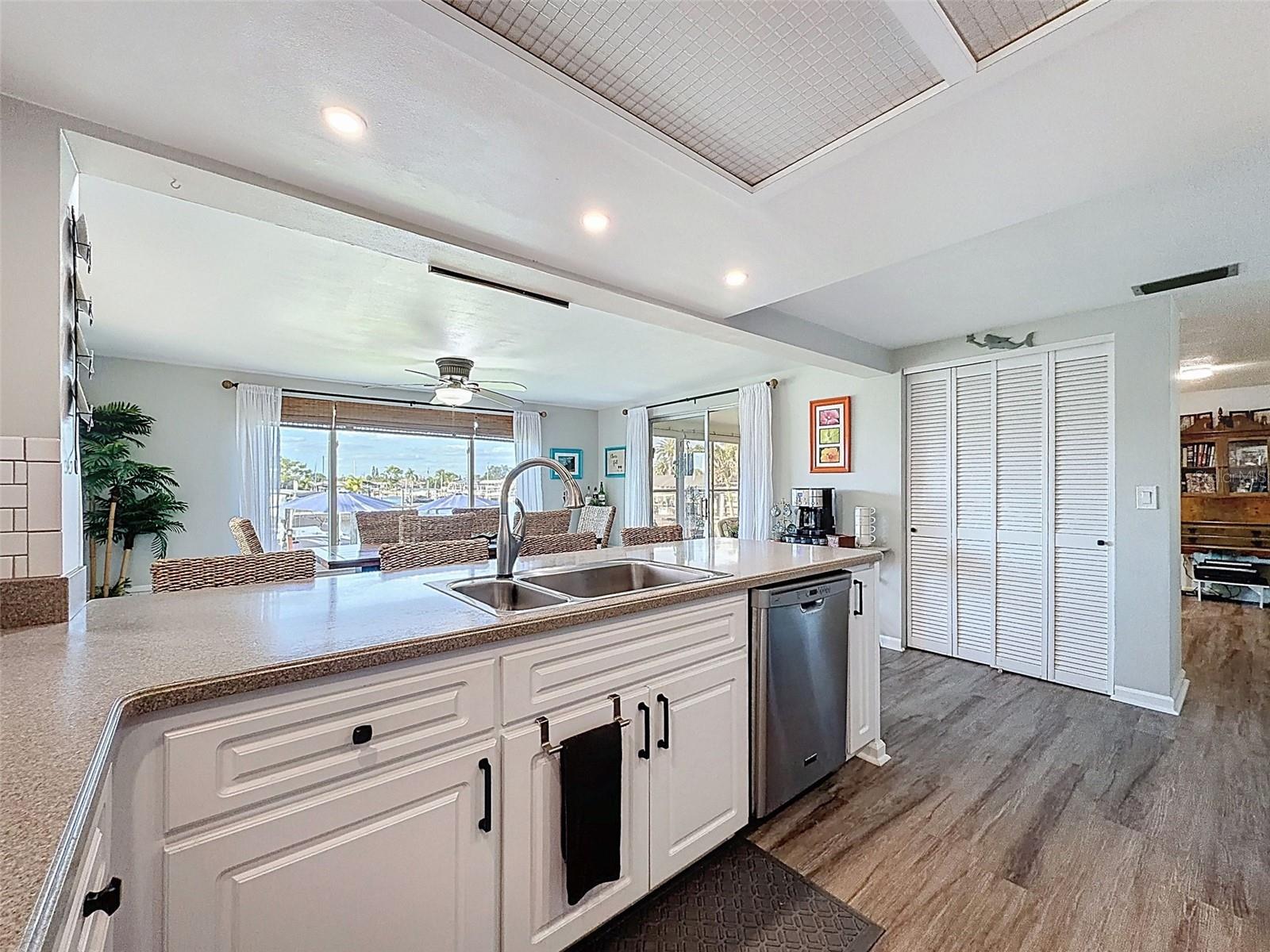 SEATING AT THE COUNTER