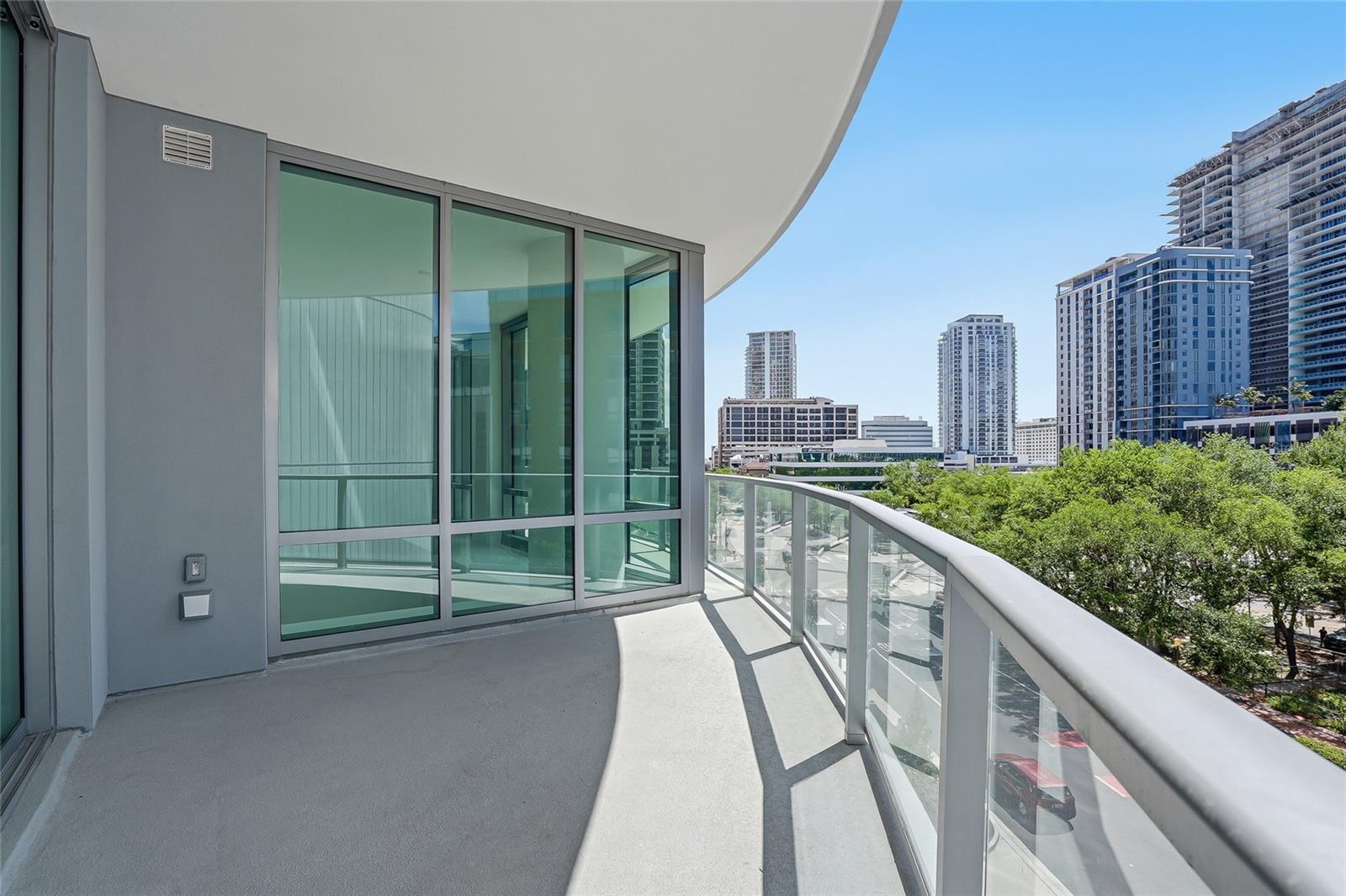 Upper Level Floor Terrace