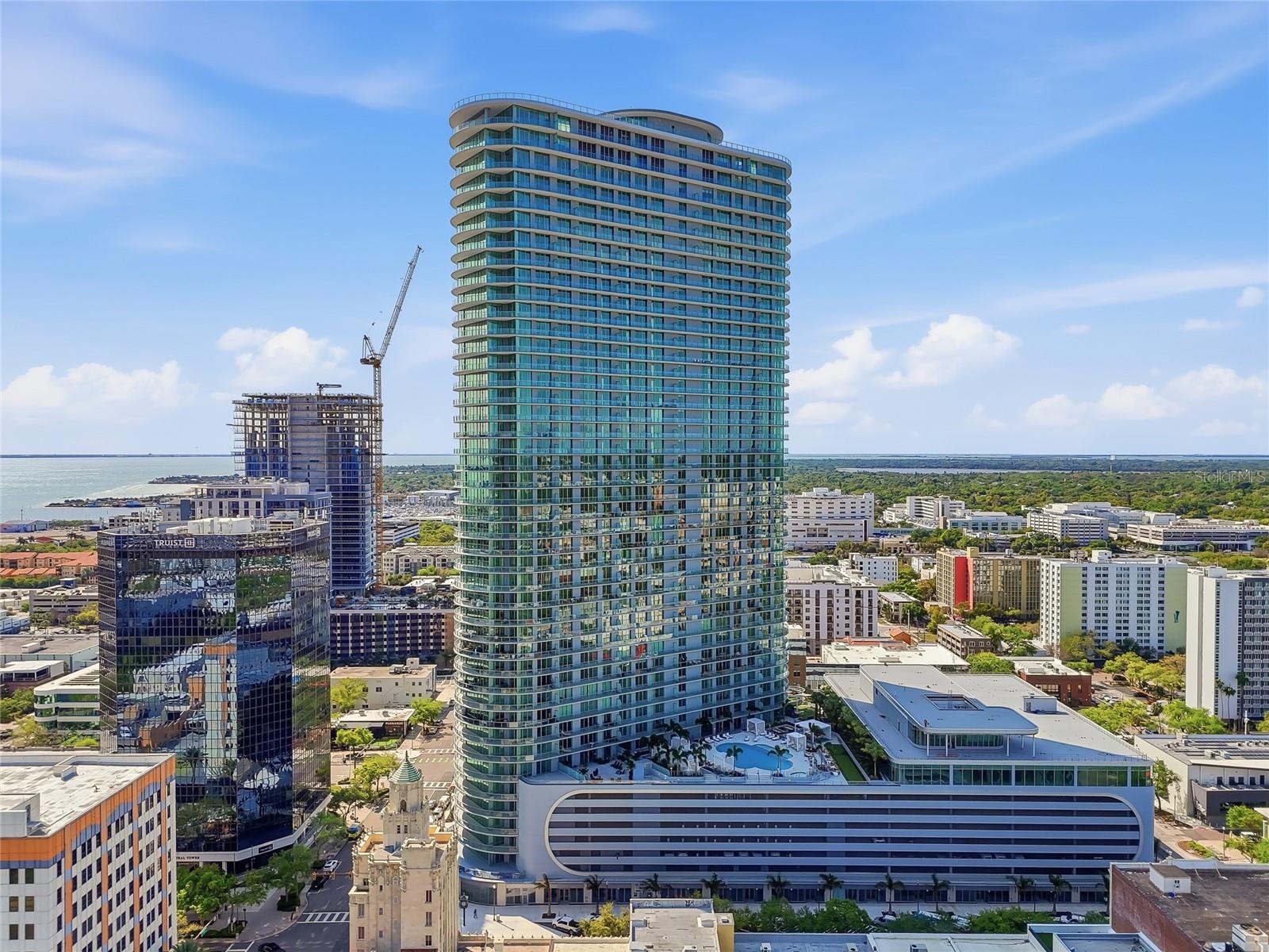 Excellent Urban Location