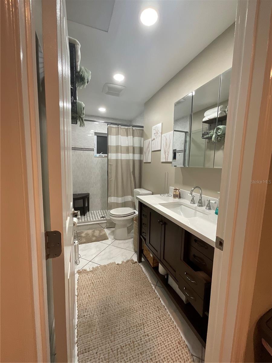 The full bath