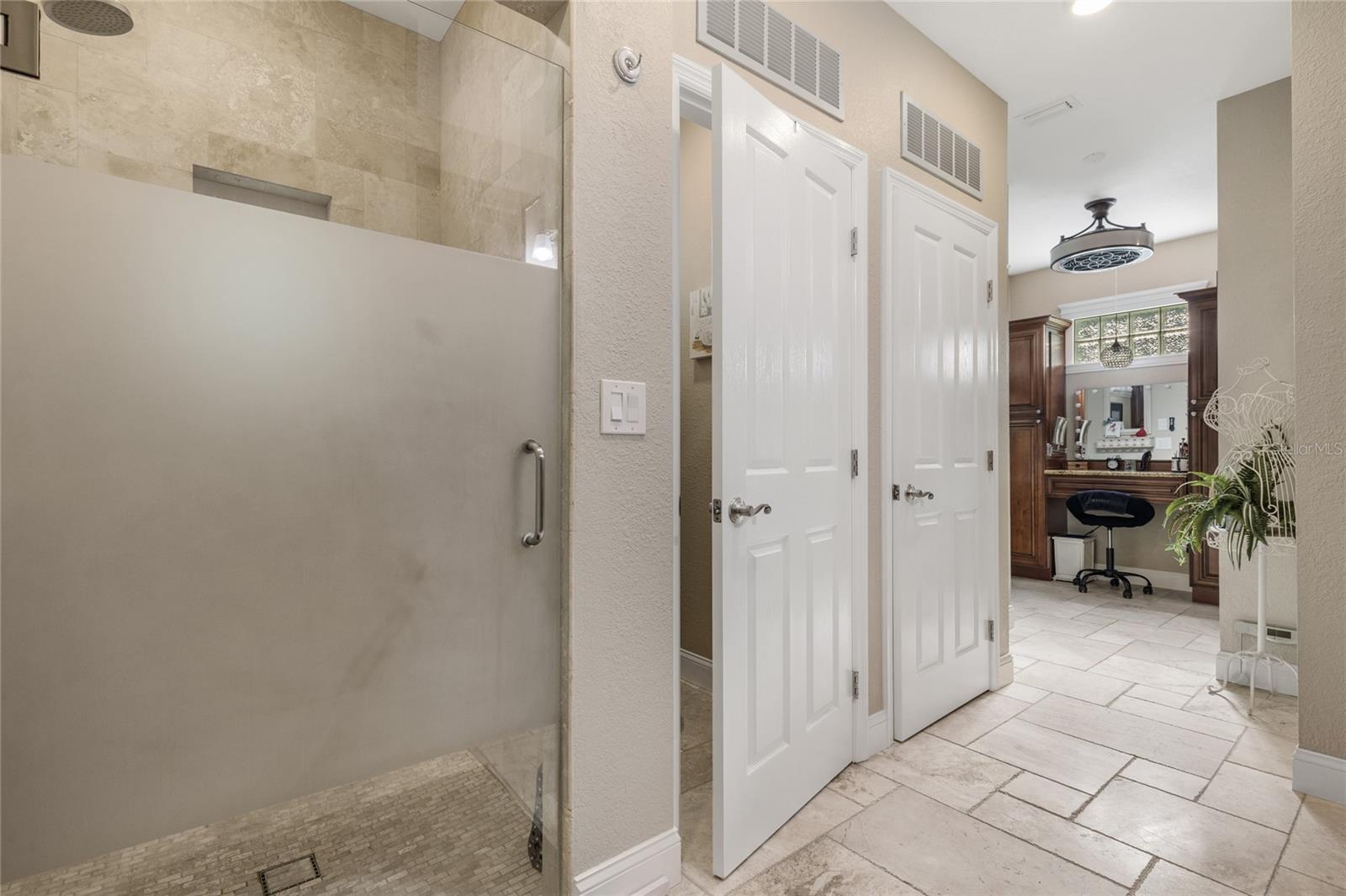 TB8493540