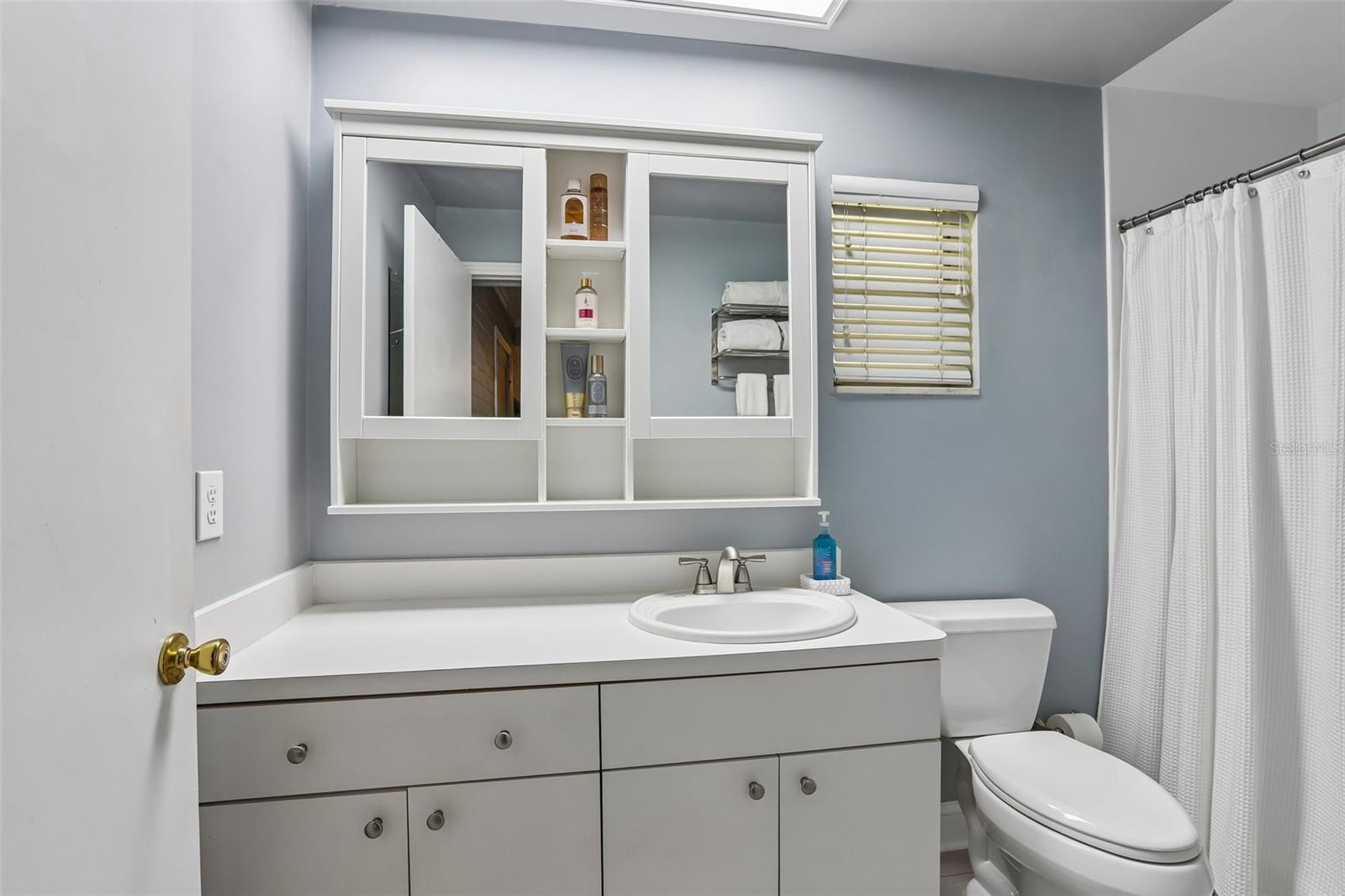 Primary En Suite Bathroom