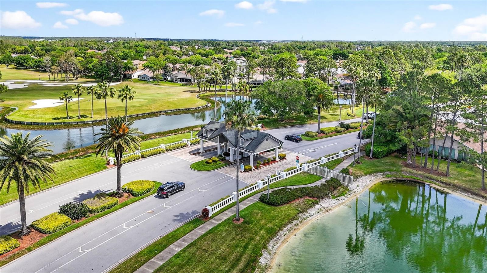 Entry way through Heritage Springs