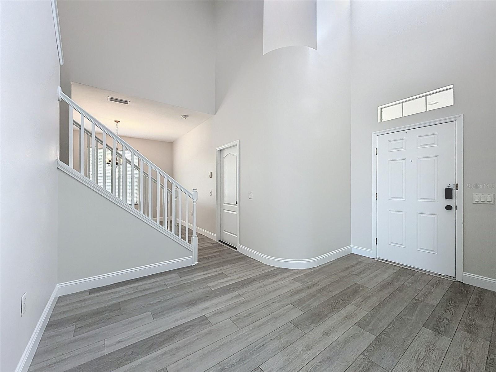 Entry Area/Foyer
